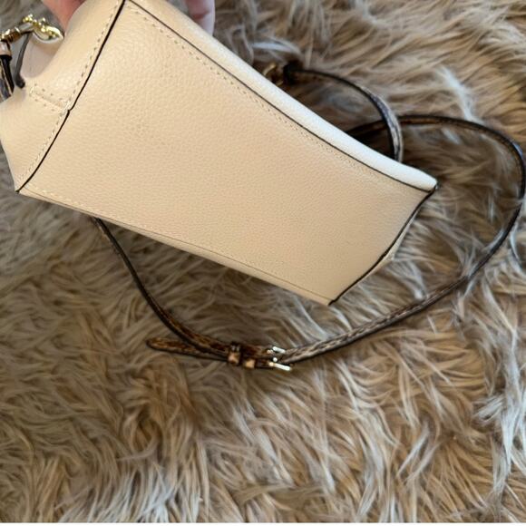 Coach Small Bucket Tote with Crossbody Snakeskin Strap - Picture 7 of 8